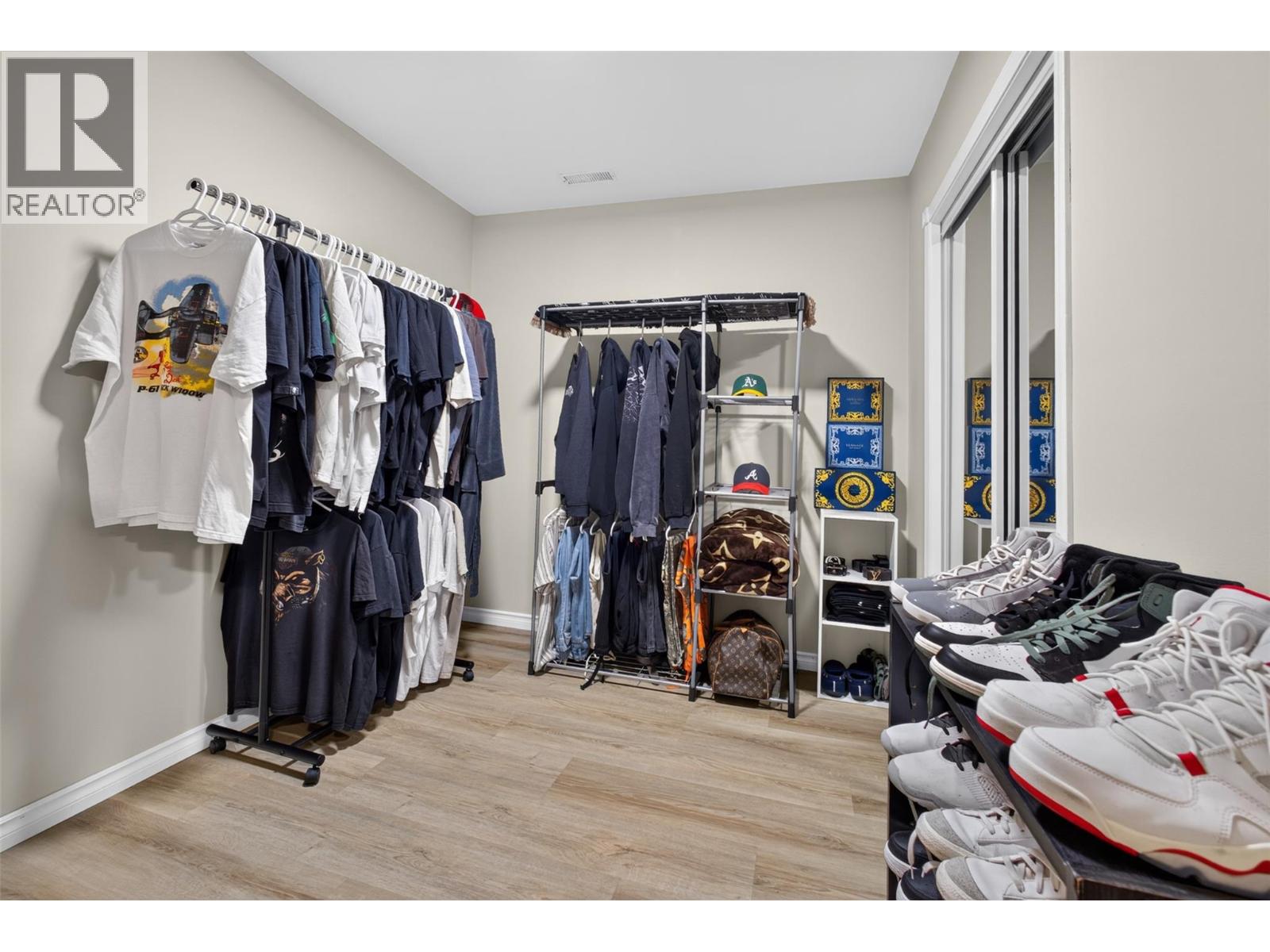 7959 Tronson Road, Vernon