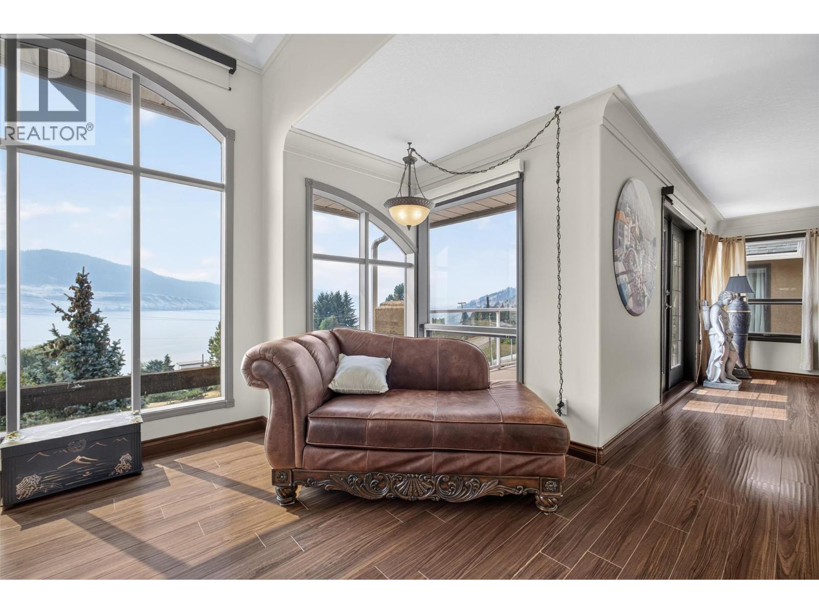 7959 Tronson Road, Vernon