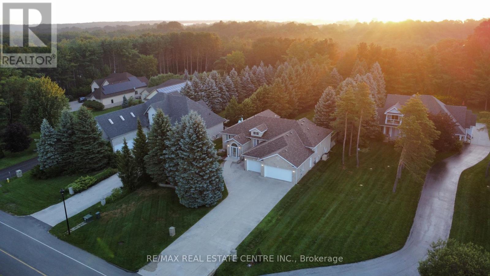 1603 WEDGEWOOD DRIVE - 2