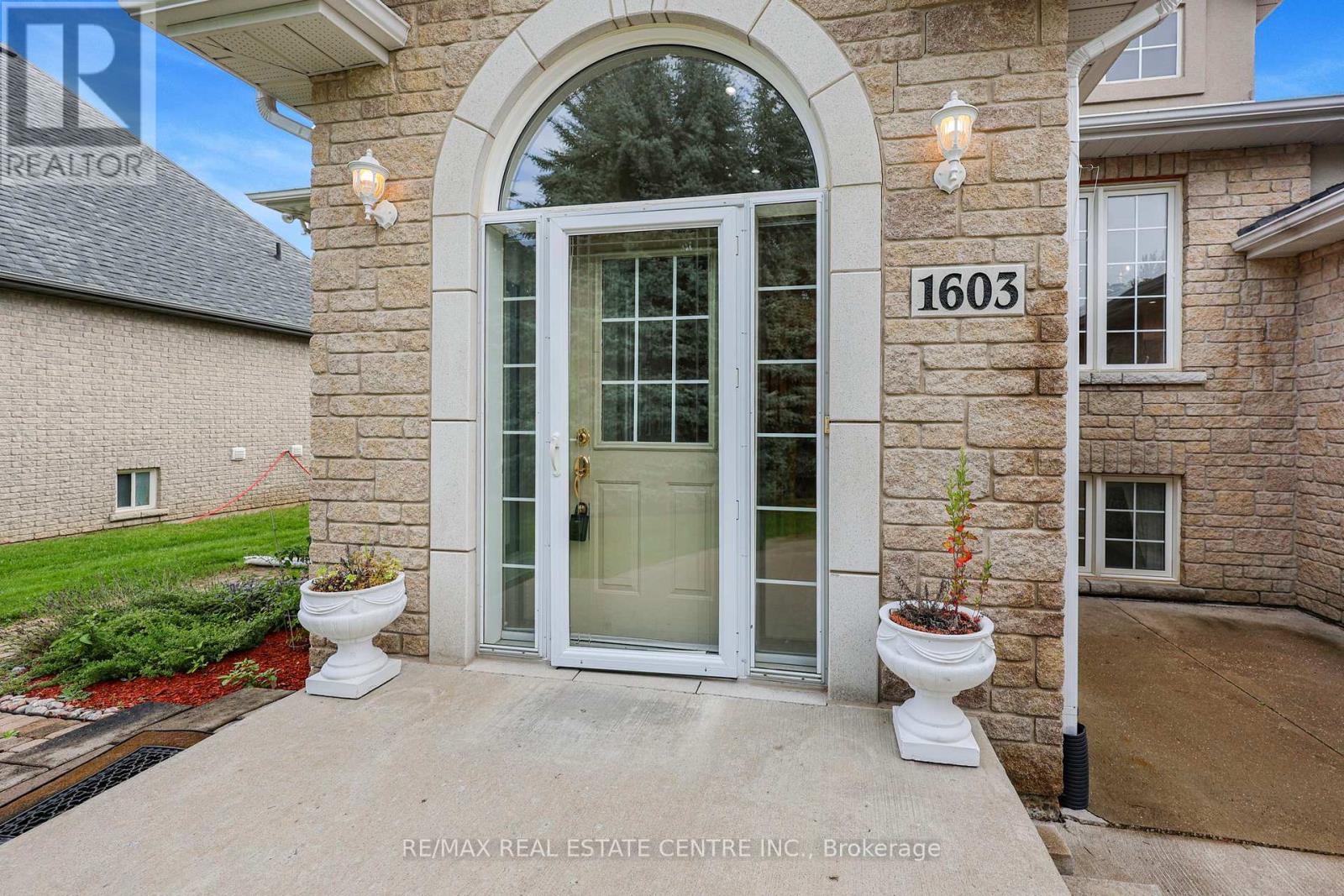 1603 WEDGEWOOD DRIVE - Image 8