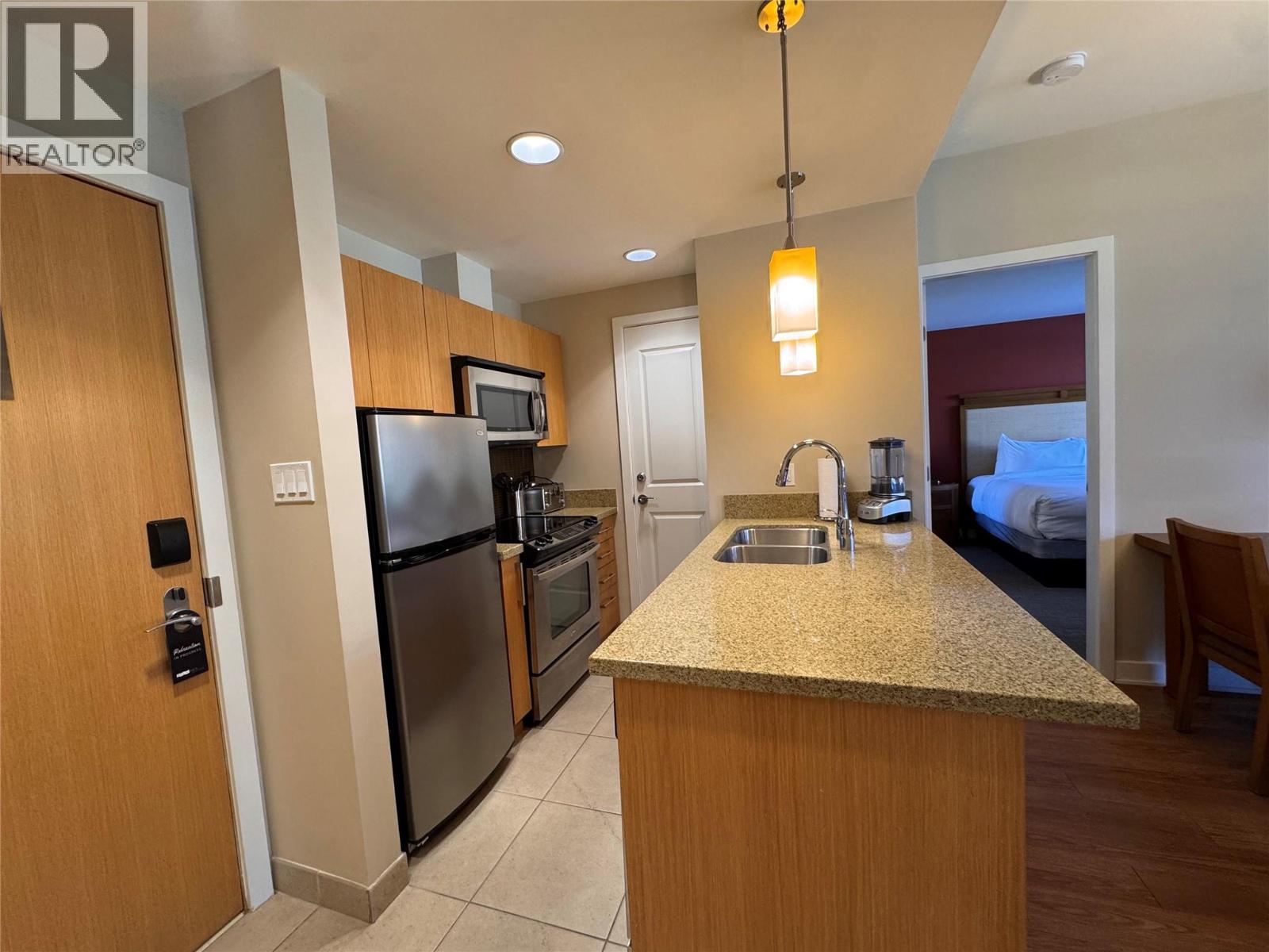 #113 15 Park Place - 9