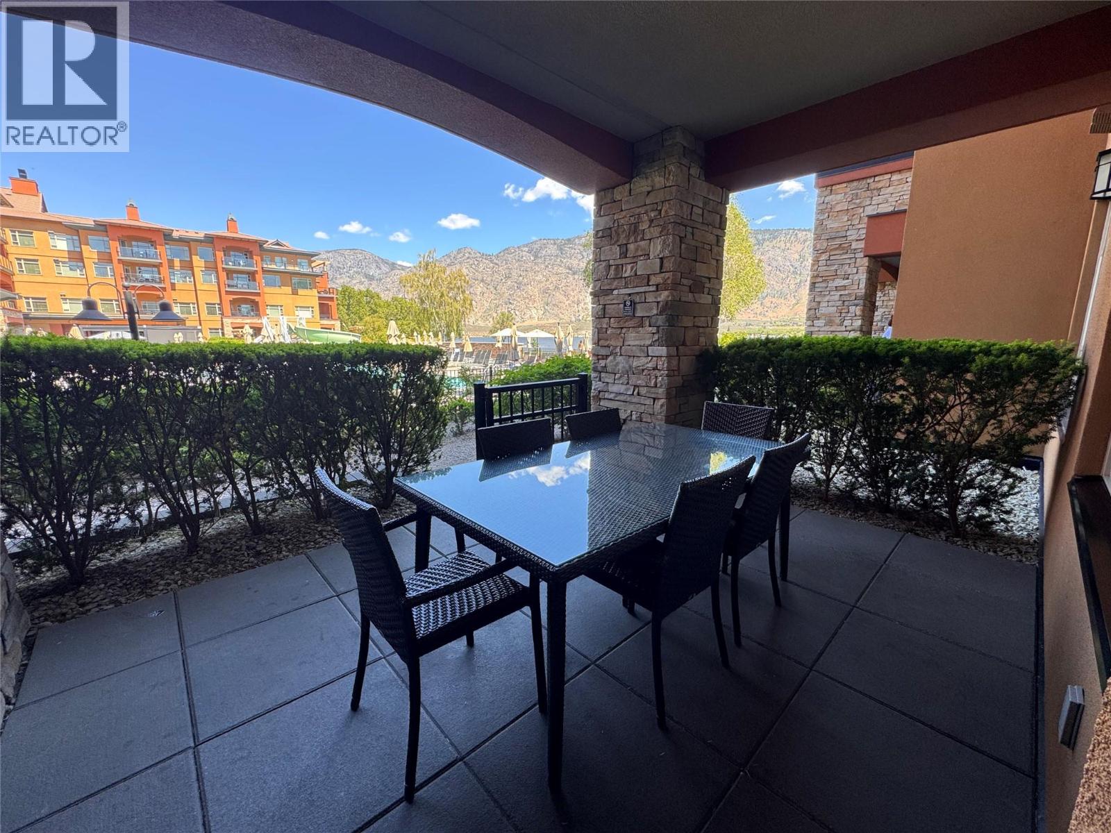 #113 15 Park Place - 19