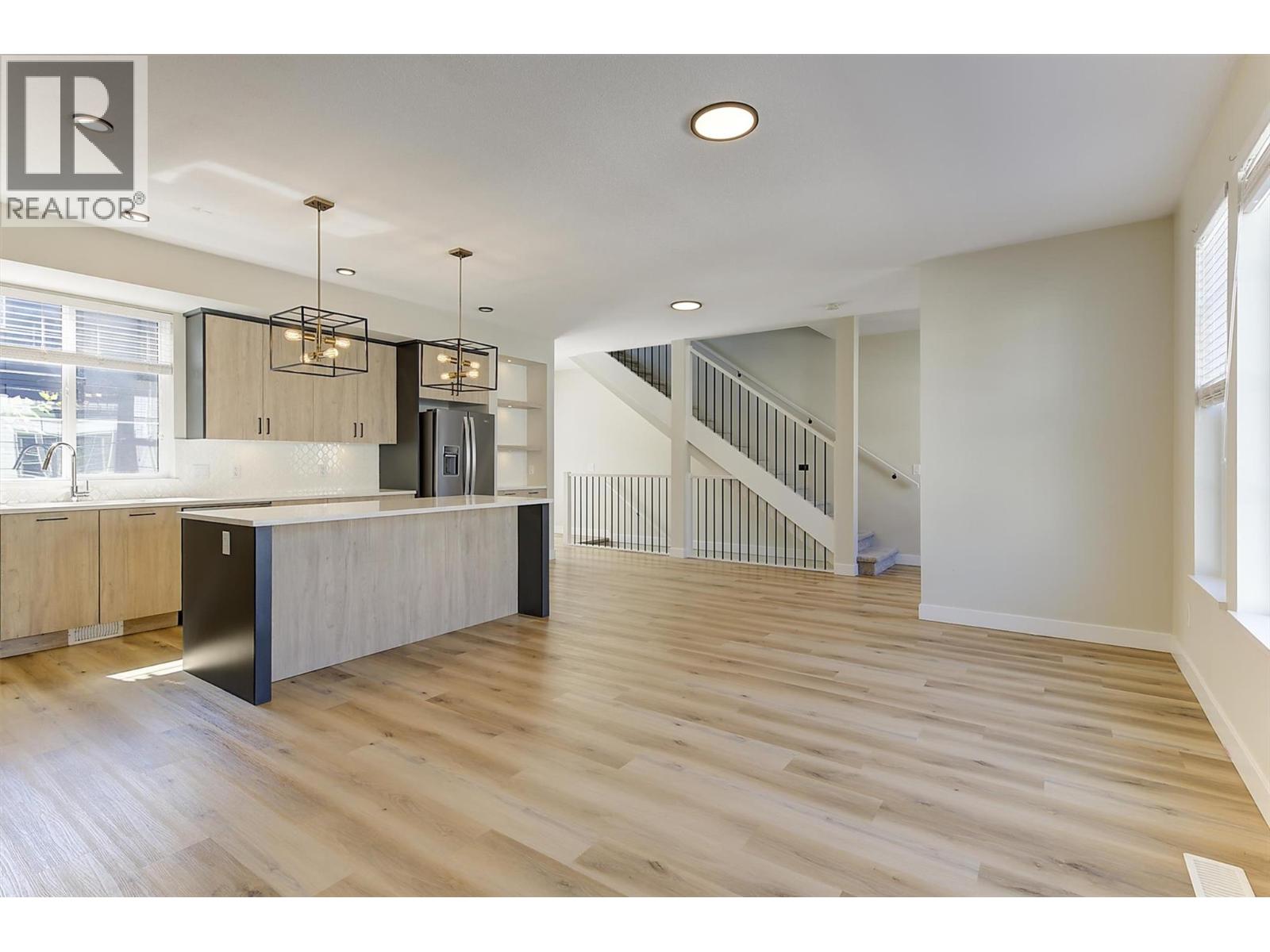 126 4025 Gellatly Road South, West Kelowna