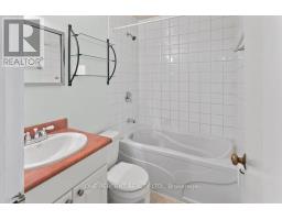 34 - 125 Livingston Avenue, Grimsby, ON L3M4S5 Photo 25