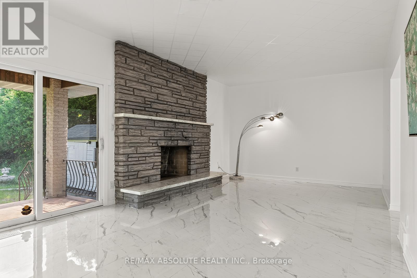 1444 NORMANDY CRESCENT - 18