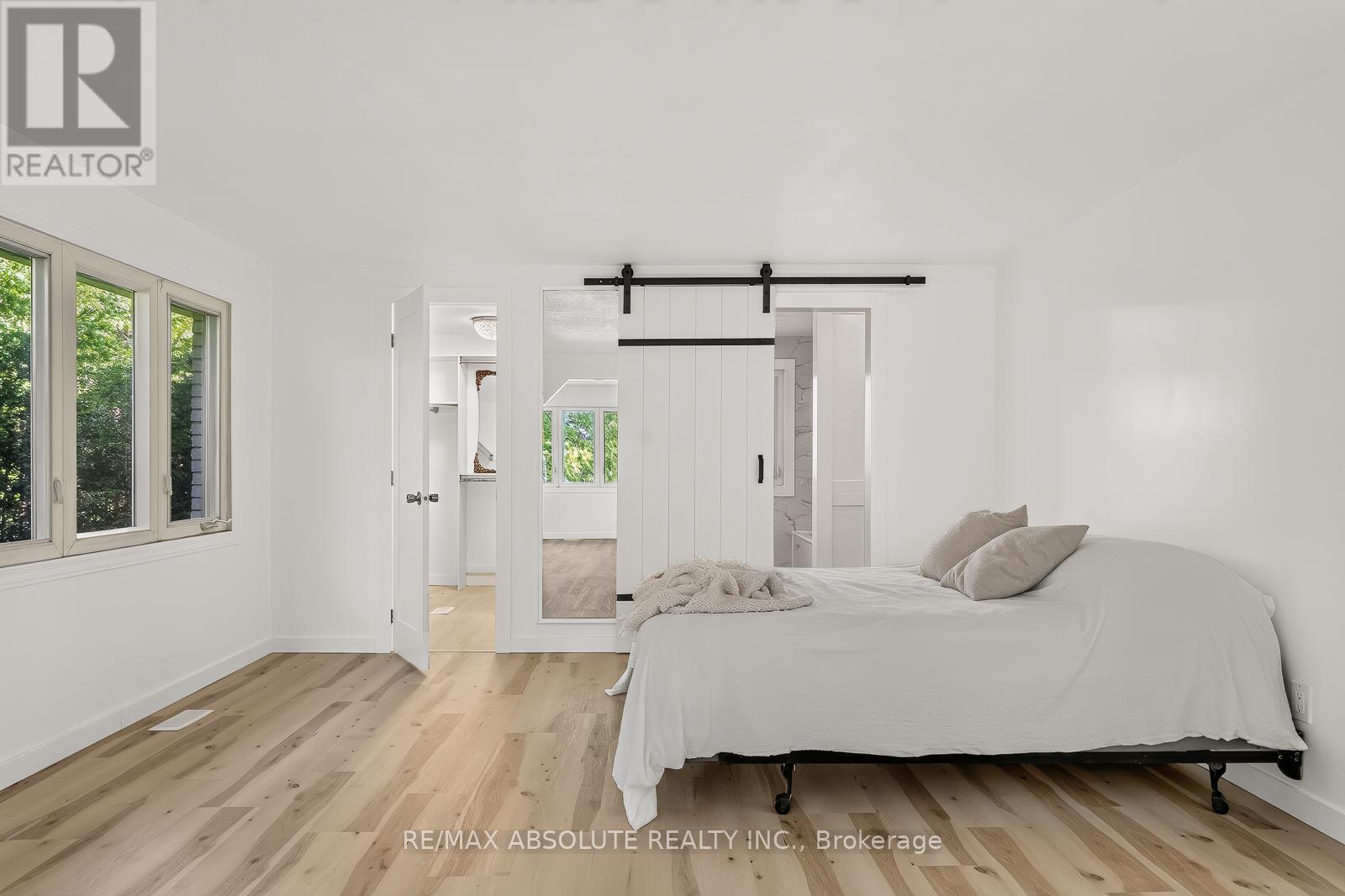 1444 NORMANDY CRESCENT - Image 28