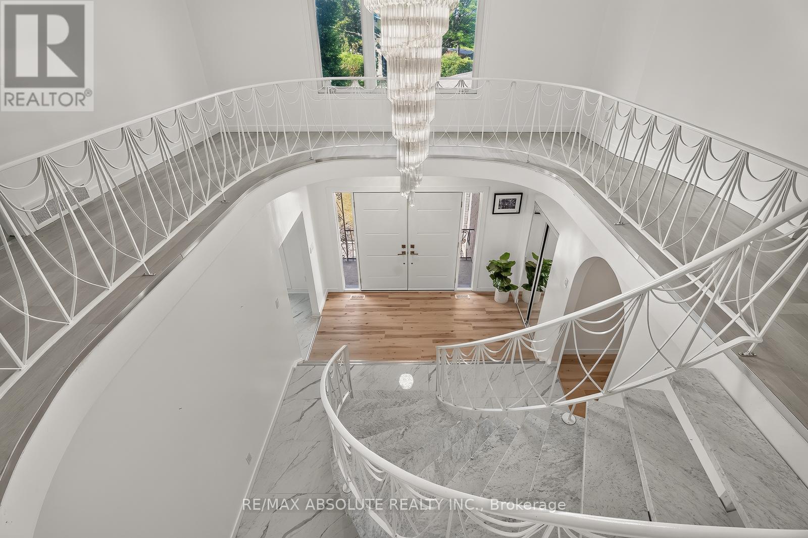 1444 NORMANDY CRESCENT - 25