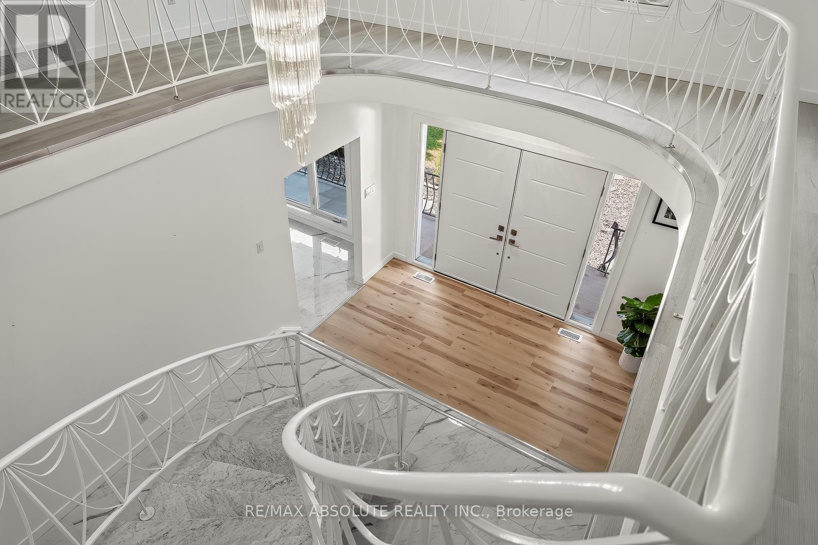 1444 NORMANDY CRESCENT - 6