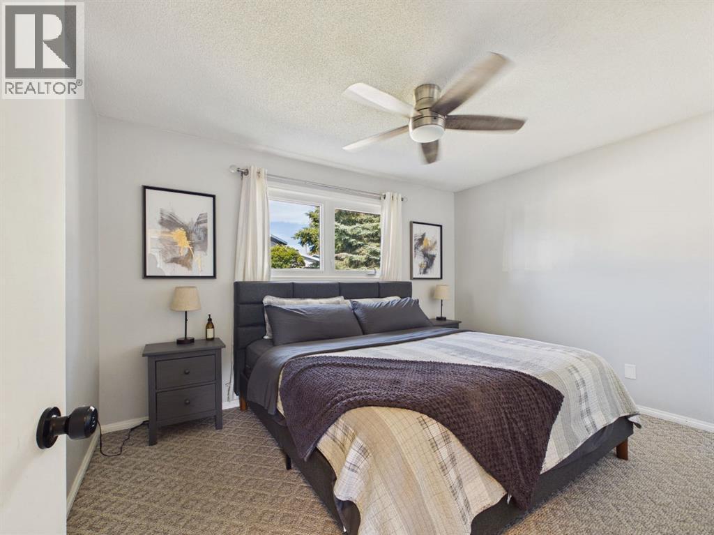 Listing photo – 26 Otterbury Avenue, Red Deer