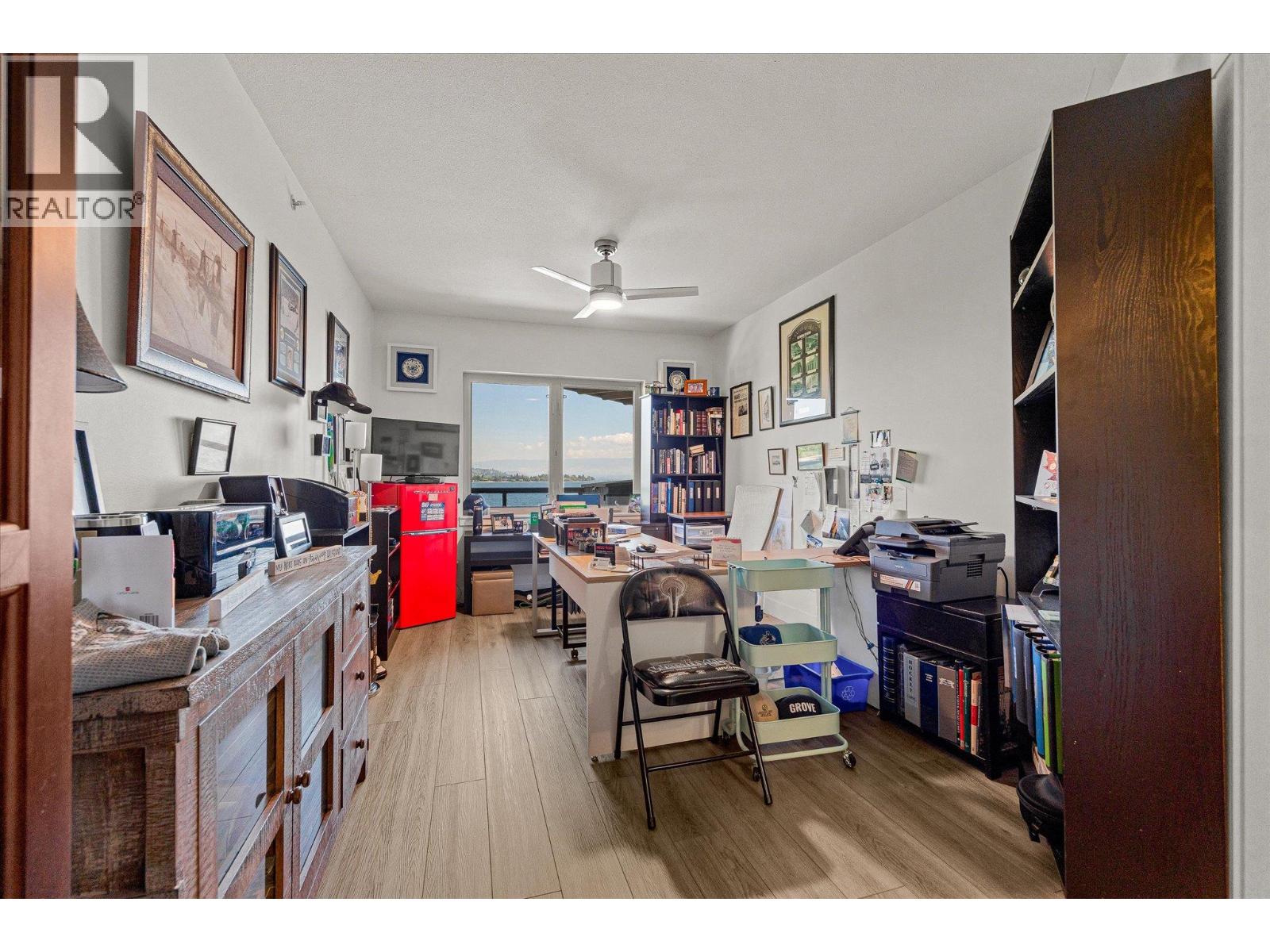 407 4205 Gellatly Road, West Kelowna