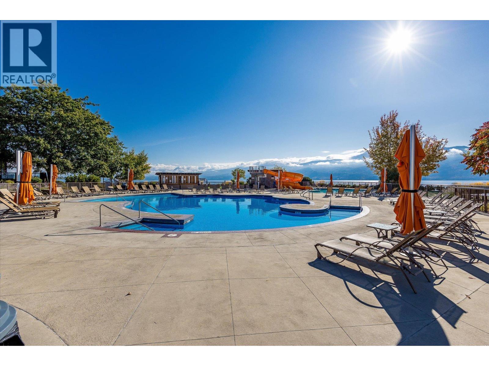 407 4205 Gellatly Road, West Kelowna