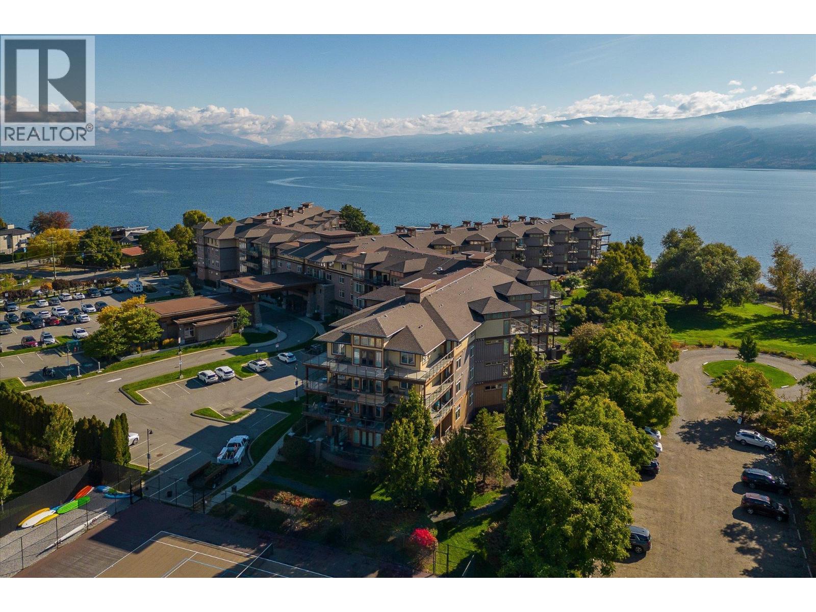 407 4205 Gellatly Road, West Kelowna