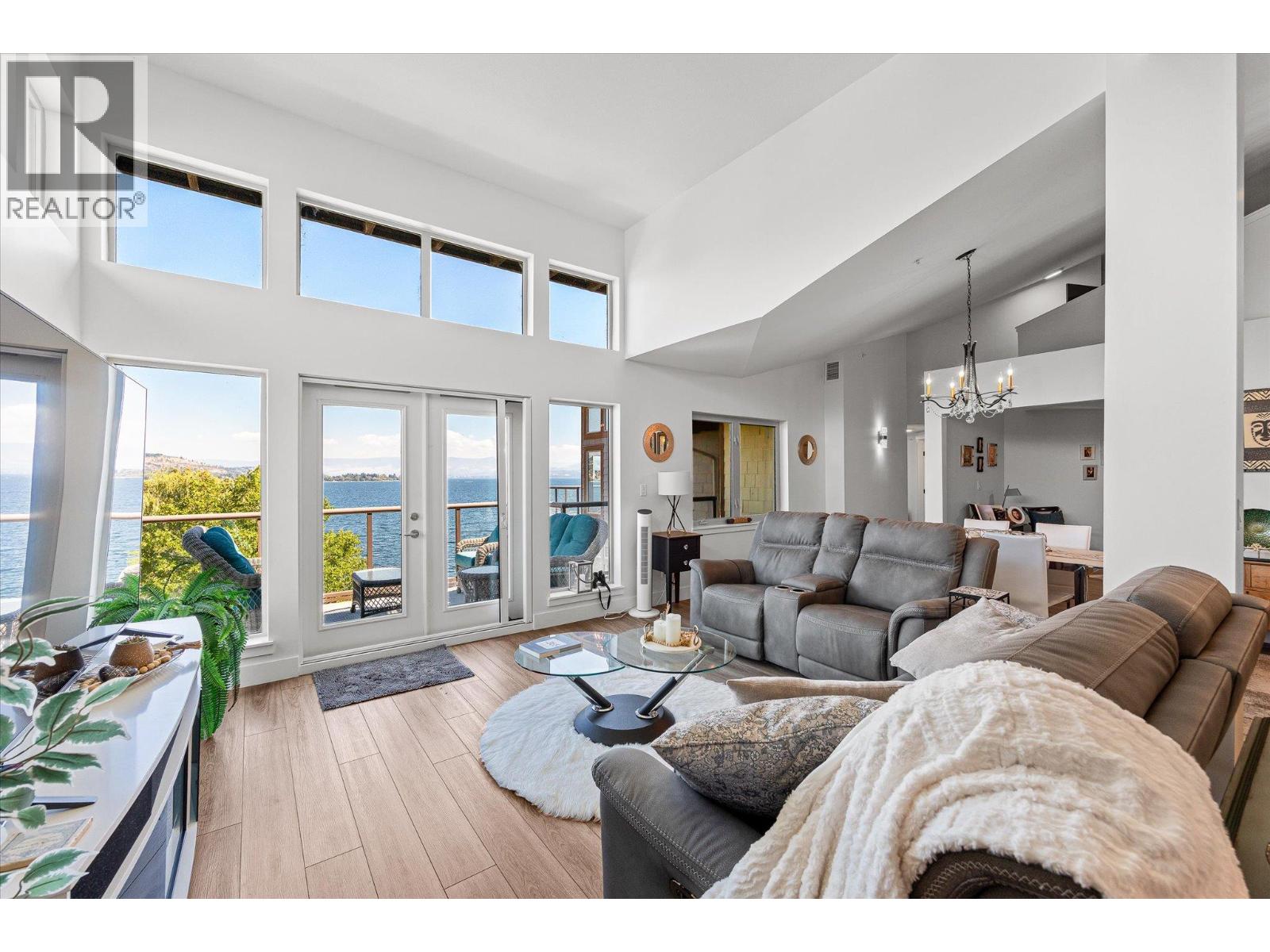 407 4205 Gellatly Road, West Kelowna
