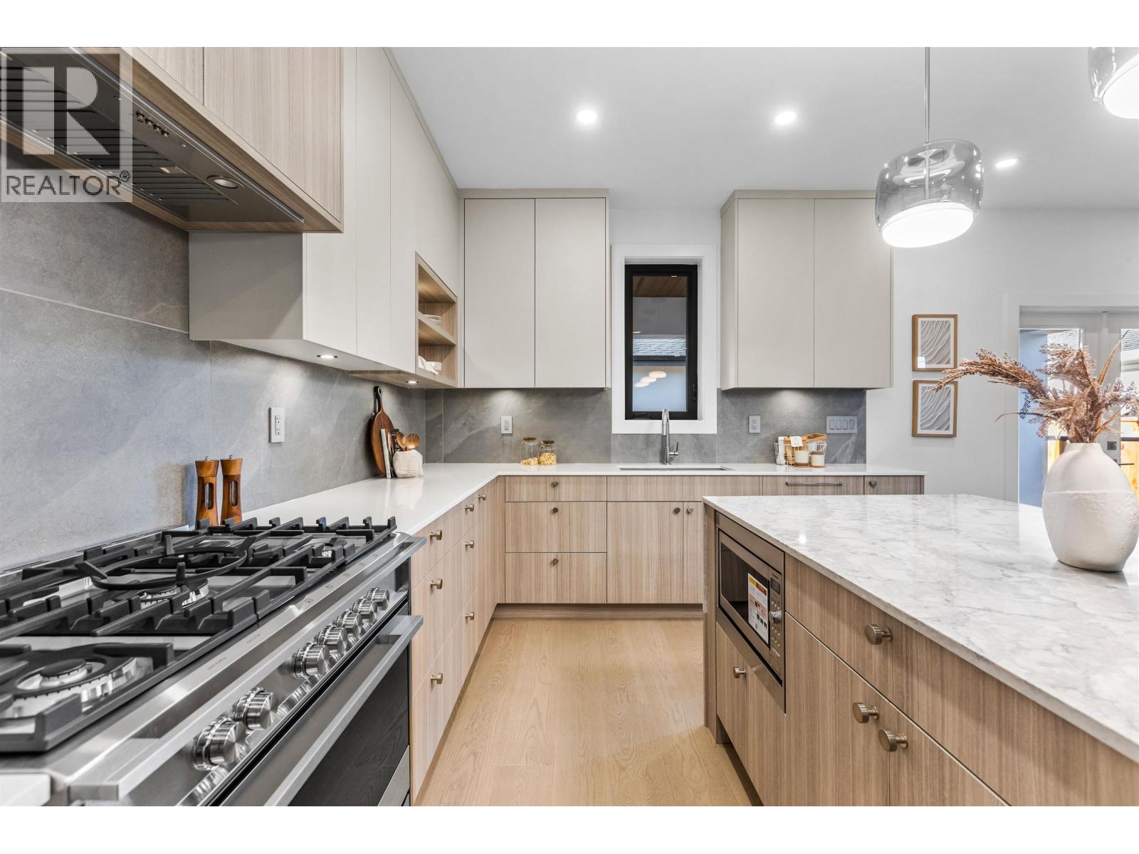 2 7061 PAULUS CRESCENT, Burnaby