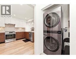 203 1513 Bowser Avenue, North Vancouver, BC V7P2Y4 Photo 18