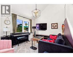203 1513 Bowser Avenue, North Vancouver, BC V7P2Y4 Photo 6