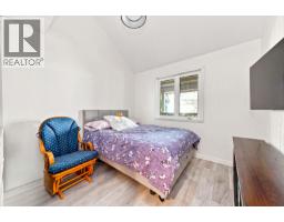 203 1513 Bowser Avenue, North Vancouver, BC V7P2Y4 Photo 9