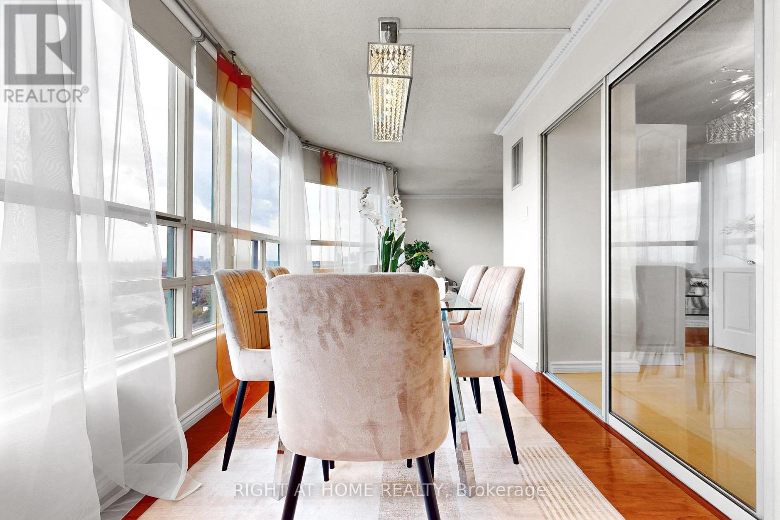 #1120 7805 BAYVIEW AVENUE - 19