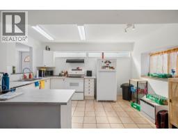 1617 Western Drive, Port Coquitlam, BC V3C2X1 Photo 30
