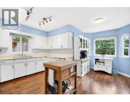 23425 Whippoorwill Avenue, Maple Ridge, BC V2X9L8 Photo 17