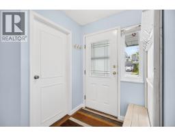 23425 Whippoorwill Avenue, Maple Ridge, BC V2X9L8 Photo 7