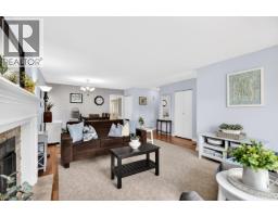 23425 Whippoorwill Avenue, Maple Ridge, BC V2X9L8 Photo 9