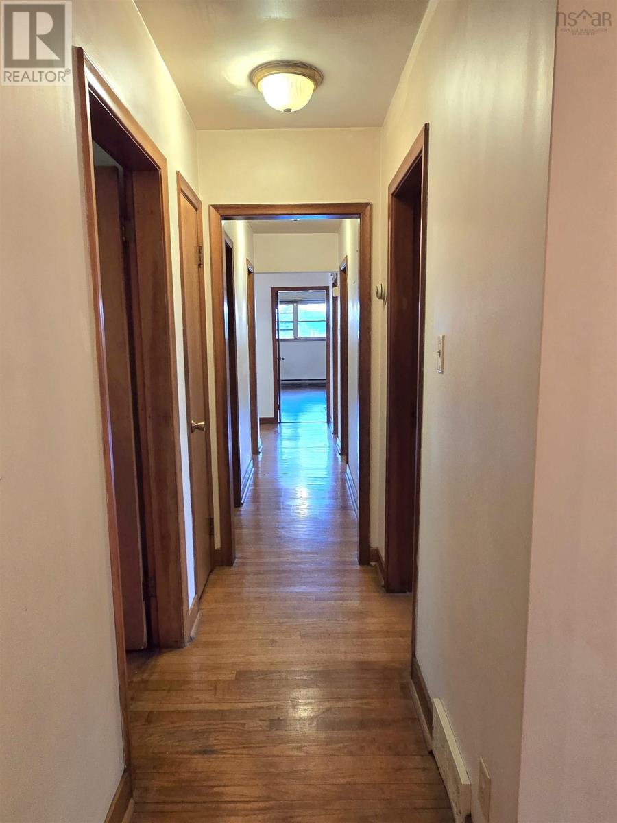 78/80 Glenwood Avenue - 29