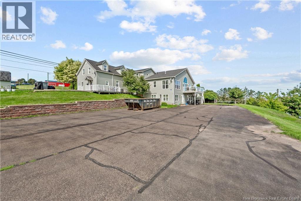 2769 Main Street - 4