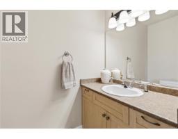 Bathroom - 2085 Solent Rd N, Sooke, BC V9Z0Z1 Photo 17