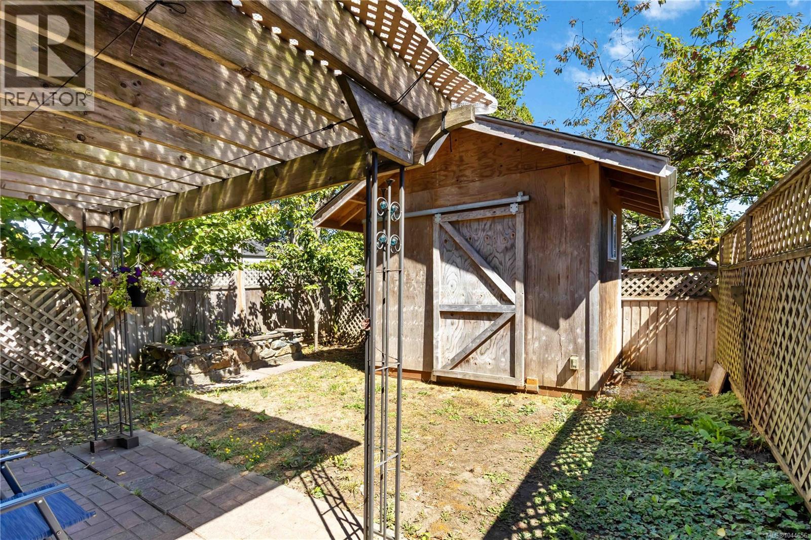 2085 Solent Rd N - Image 42