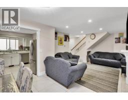 11 11875 210 Street, Maple Ridge, BC V2X7P3 Photo 8
