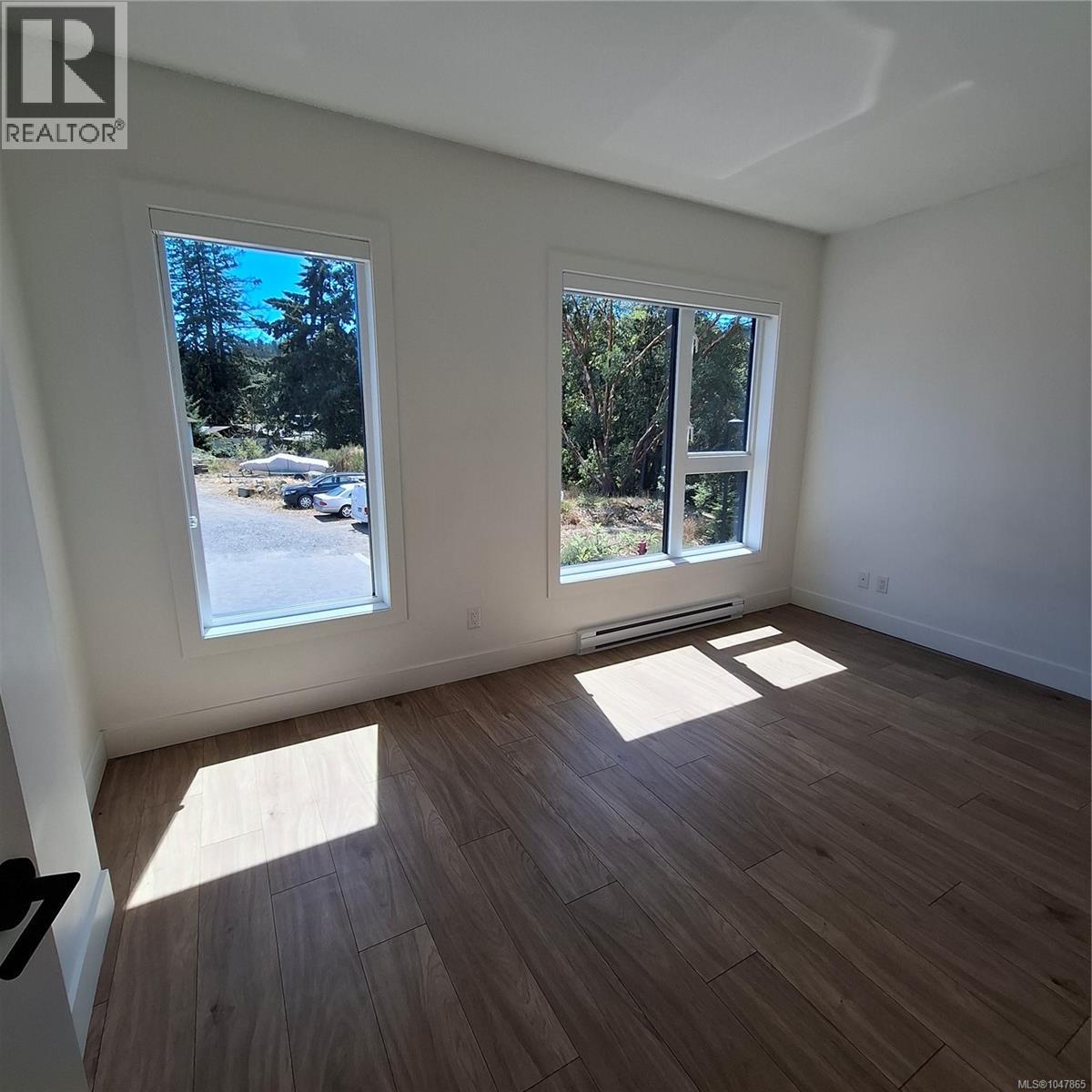 #8 2330 Sooke Rd - Image 29