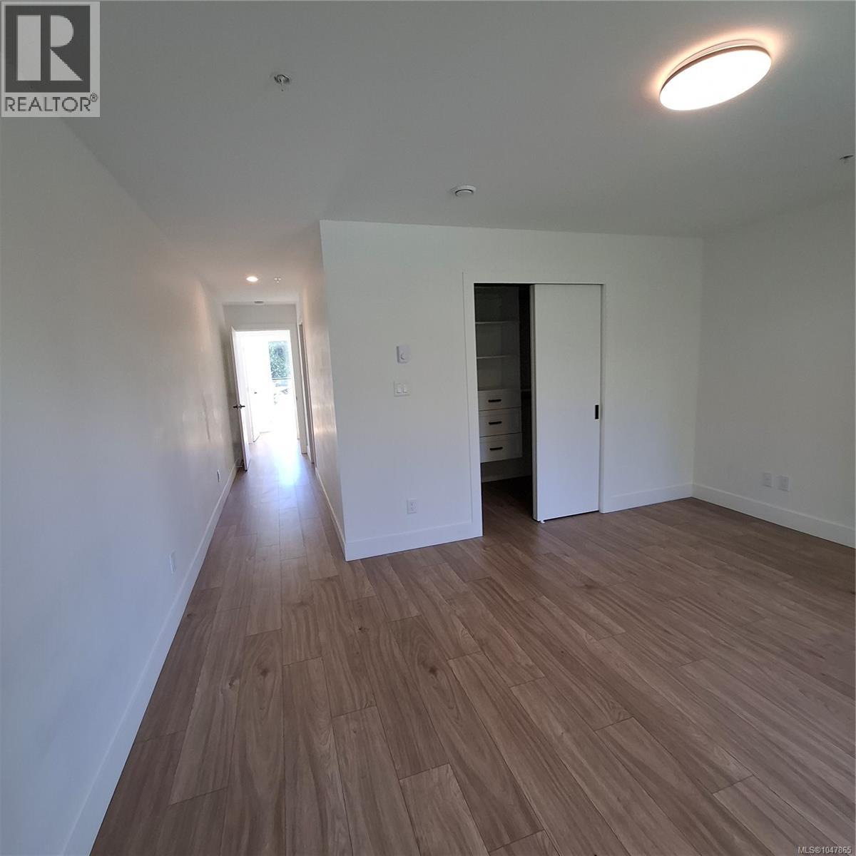 #8 2330 Sooke Rd - 47