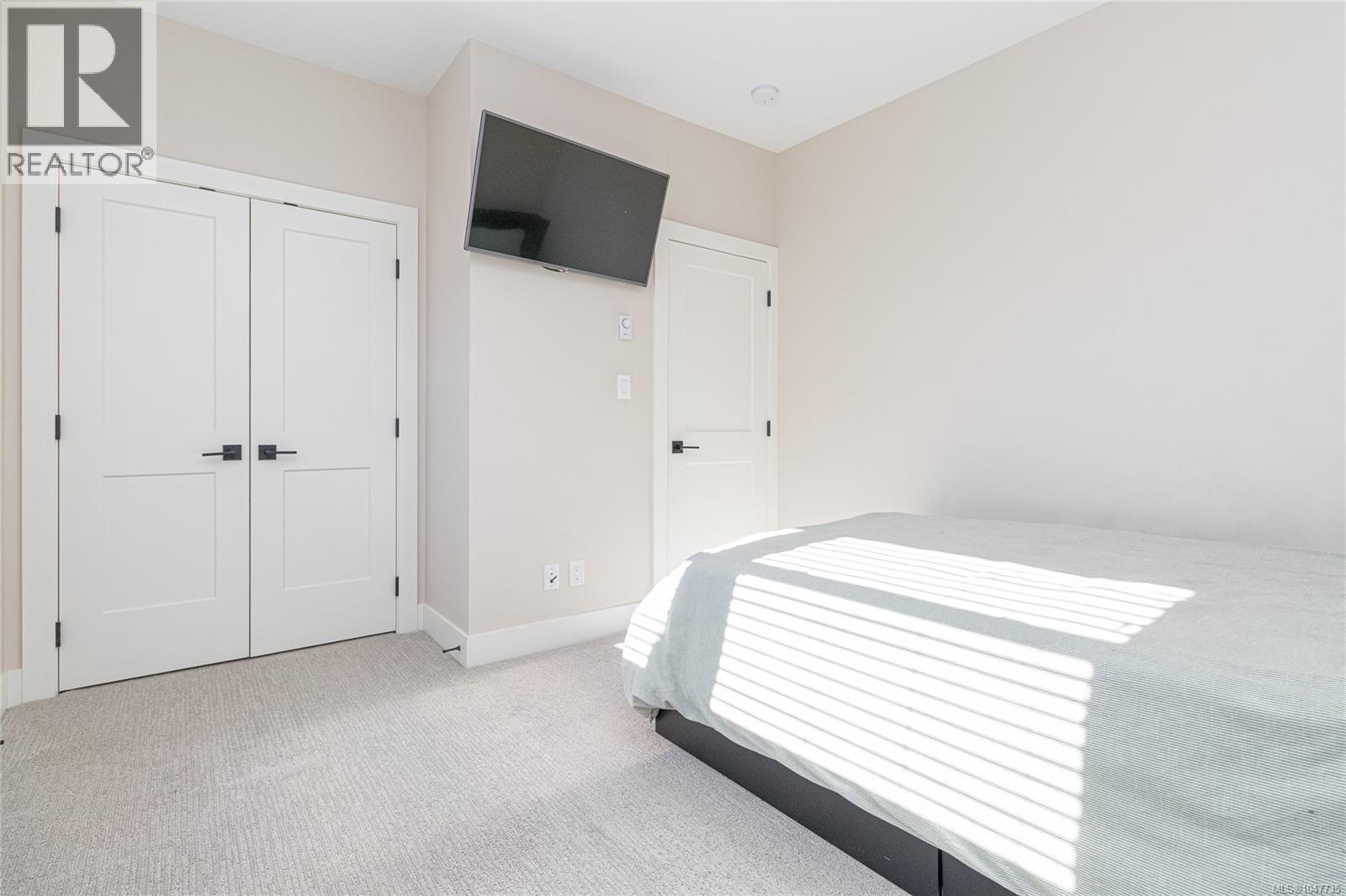 2121 Triangle Trail - Image 30