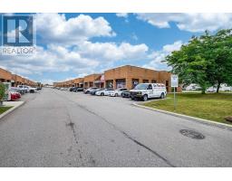 31 - 775 Pacific Road, Oakville, ON L6L6M4 Photo 49