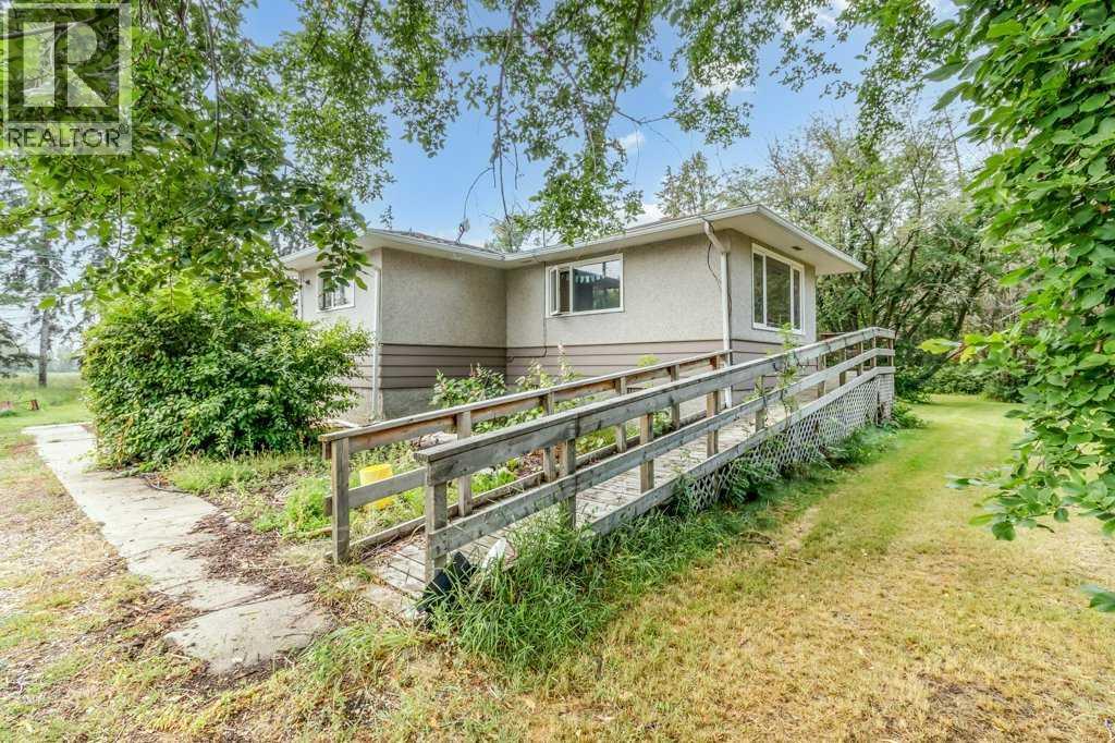 Listing photo – 23403 Township Road 374, Rural Red Deer County