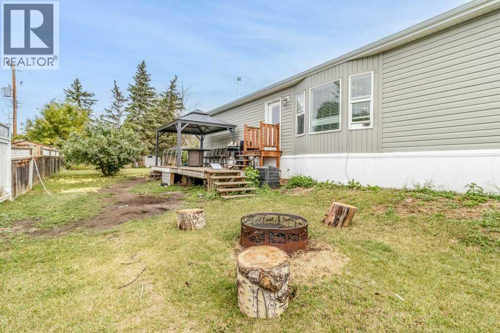 Listing photo – 432 3 Avenue, Elnora