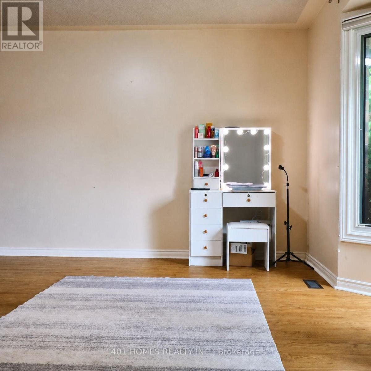 3 bedroom Single Family interior view, 239 Saddy Avenue, London East (East E), Ontario