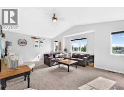 32 Meadowpark Place, Carstairs, AB T0M0N0 Photo 39