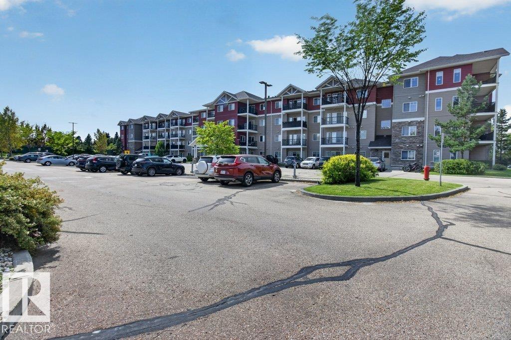 #102 271 Charlotte Wy photo 2 — MLS® E4505501