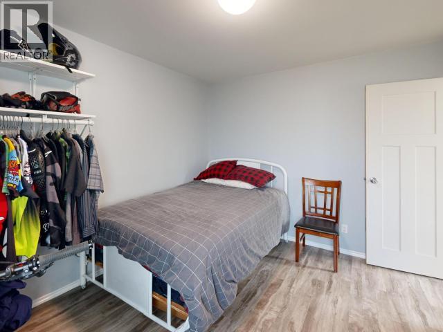 6938 COURTENAY STREET - 12