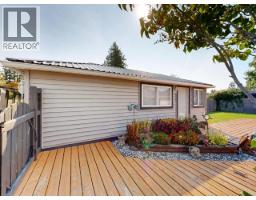 6938 Courtenay Street, Powell River, BC V8A1X7 Photo 18