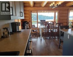 Foyer - 8246 Centennial Road, Bridge Lake, BC V0K1X2 Photo 12