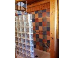 8246 Centennial Road, Bridge Lake, BC V0K1X2 Photo 19