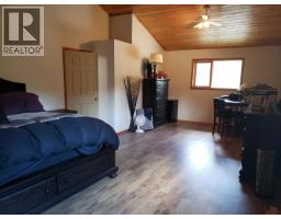 8246 Centennial Road, Bridge Lake, BC V0K1X2 Photo 23