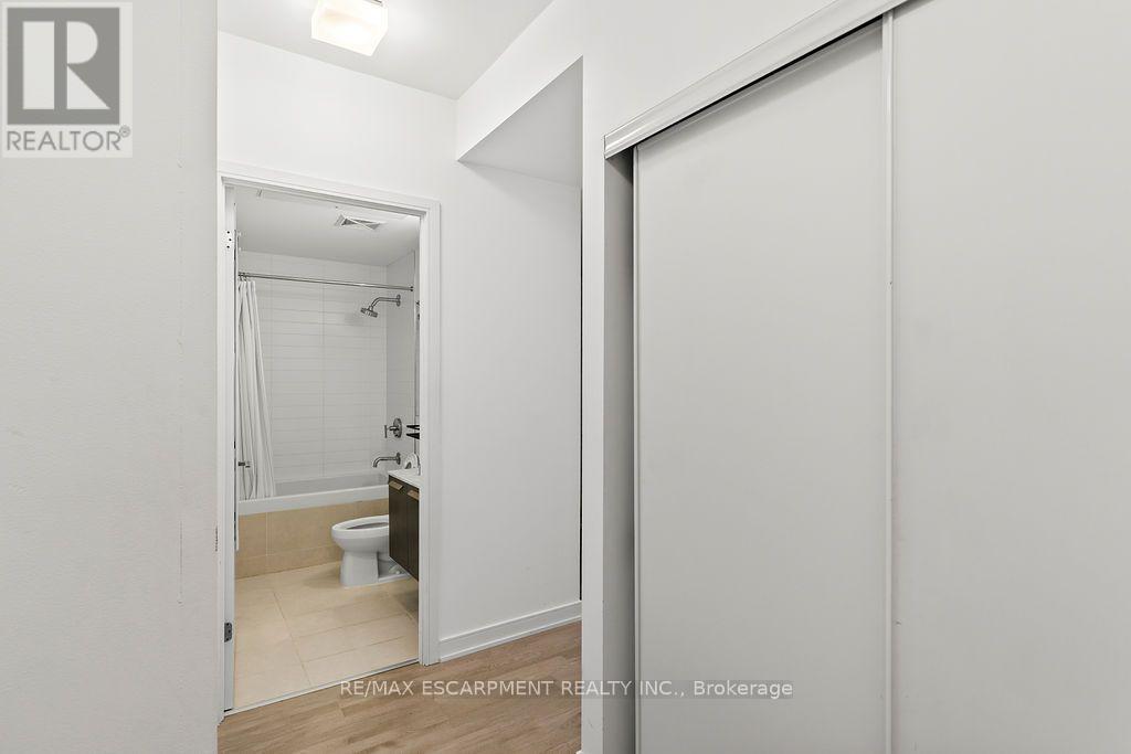 #206 57 ST JOSEPH STREET - 31