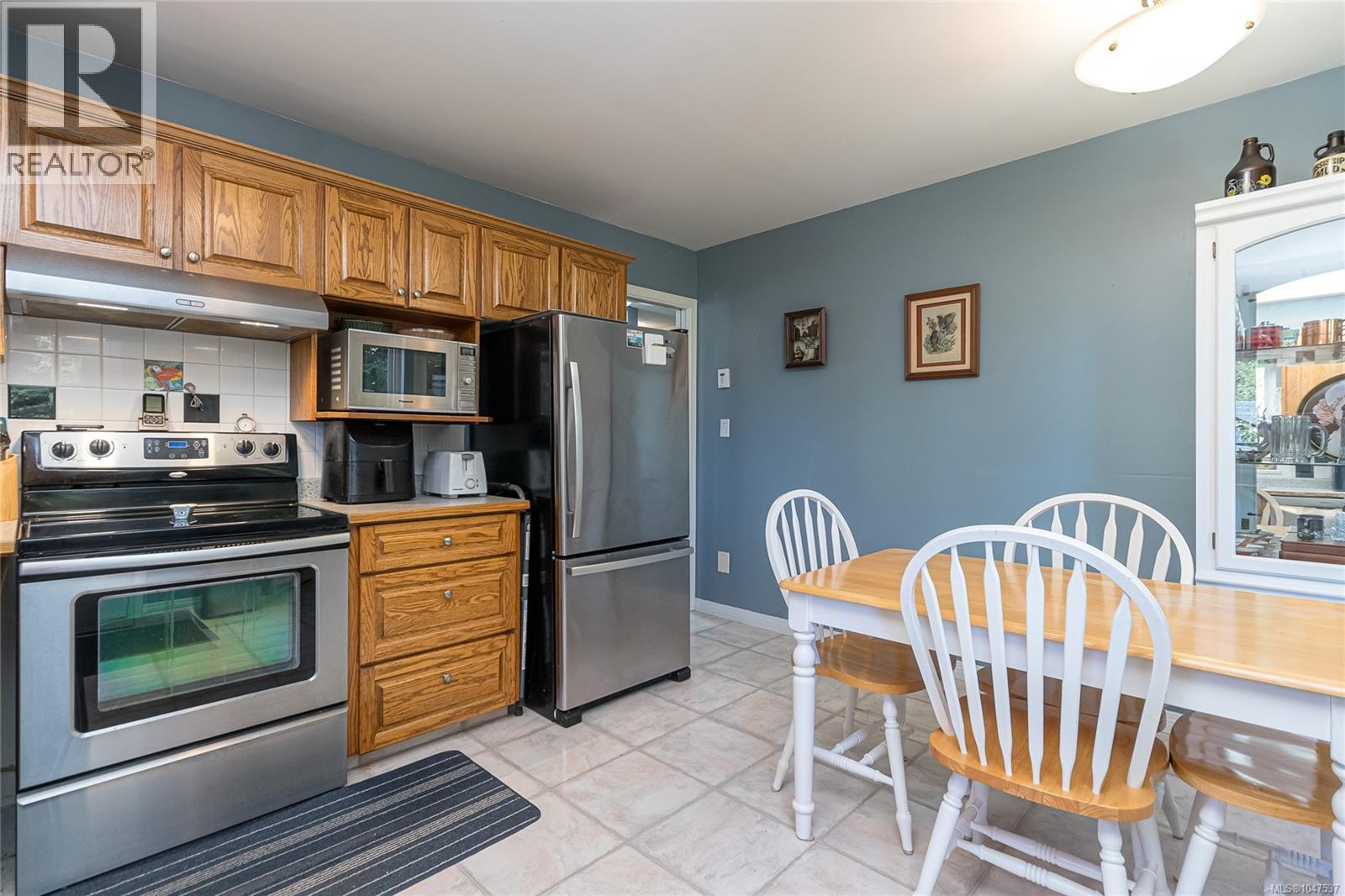 6736 Rhodonite Dr - Image 12