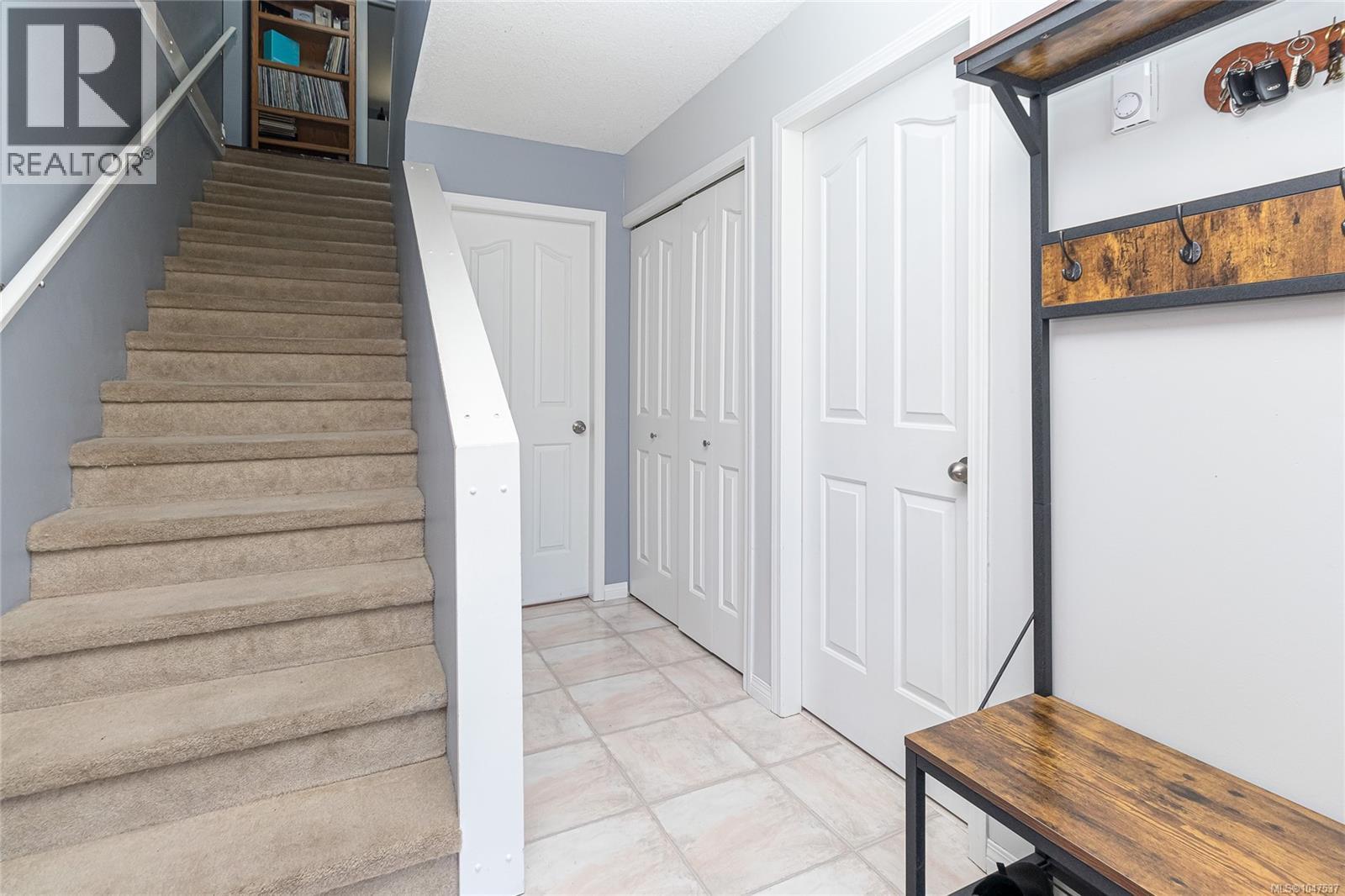 6736 Rhodonite Dr - Image 3