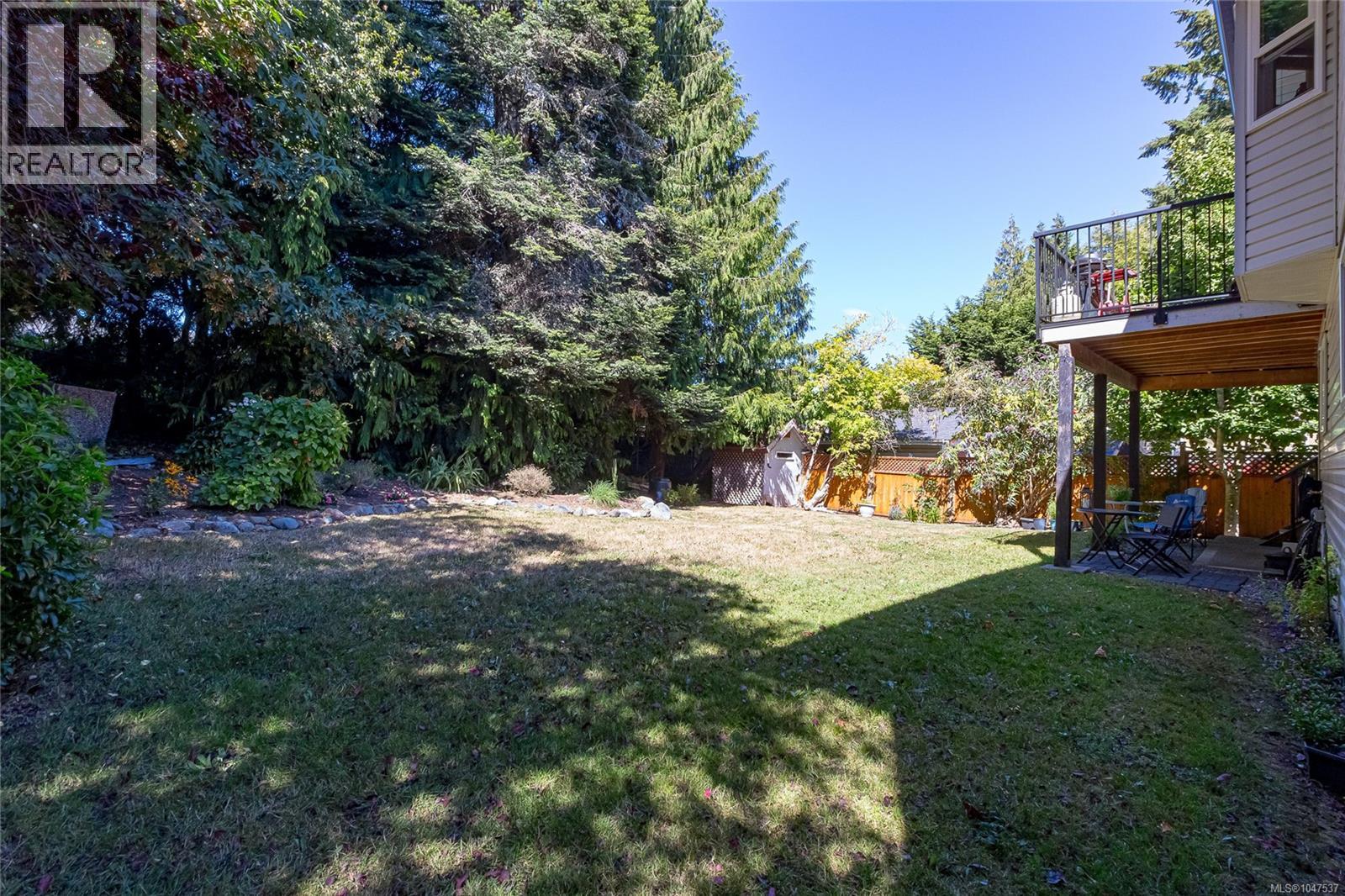 6736 Rhodonite Dr - Image 36