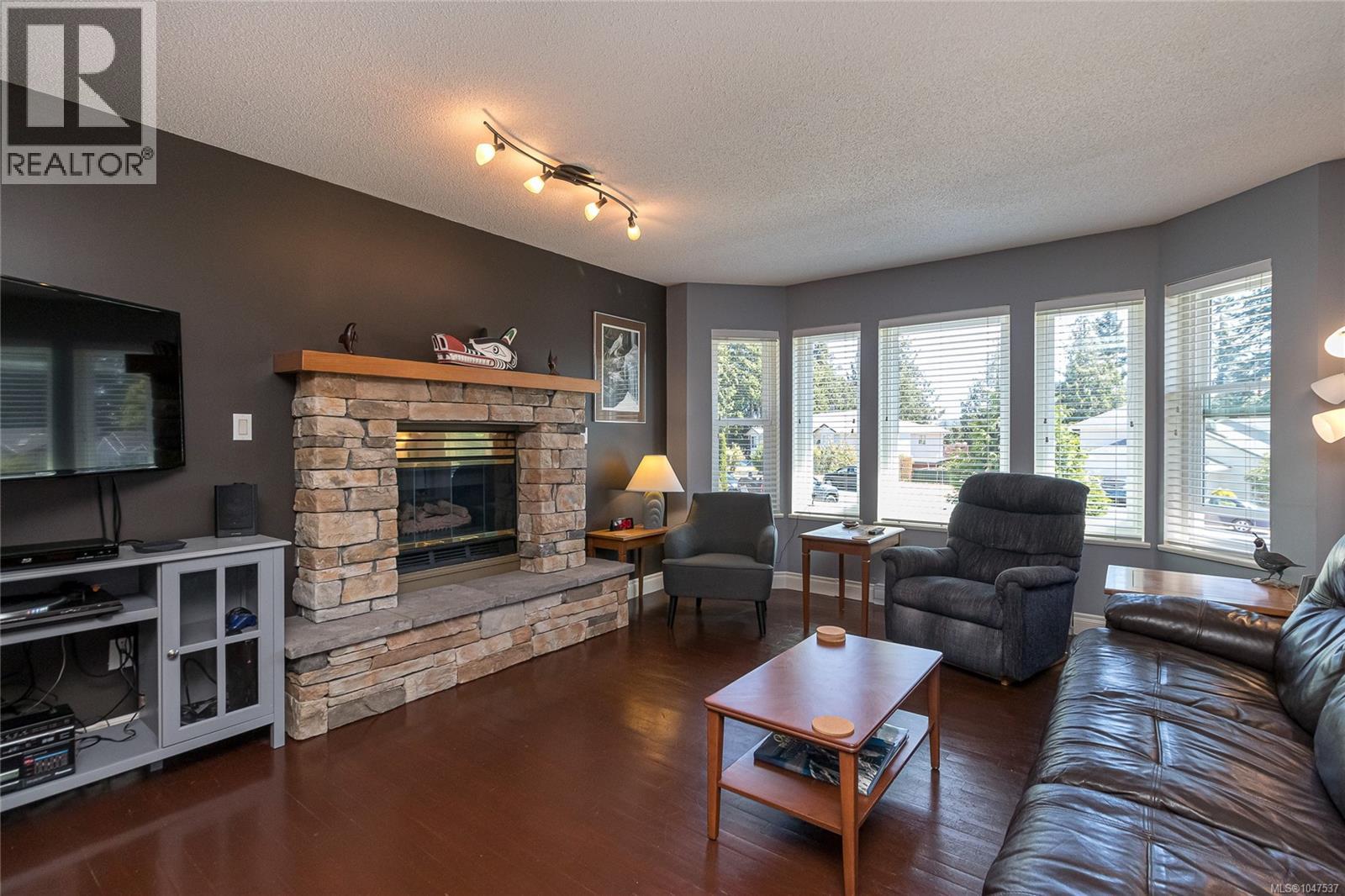6736 Rhodonite Dr - Image 5